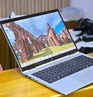 New Laptop HP Elitebook 830 G11 16GB Intel Core Ultra 7 SSD 512GB
