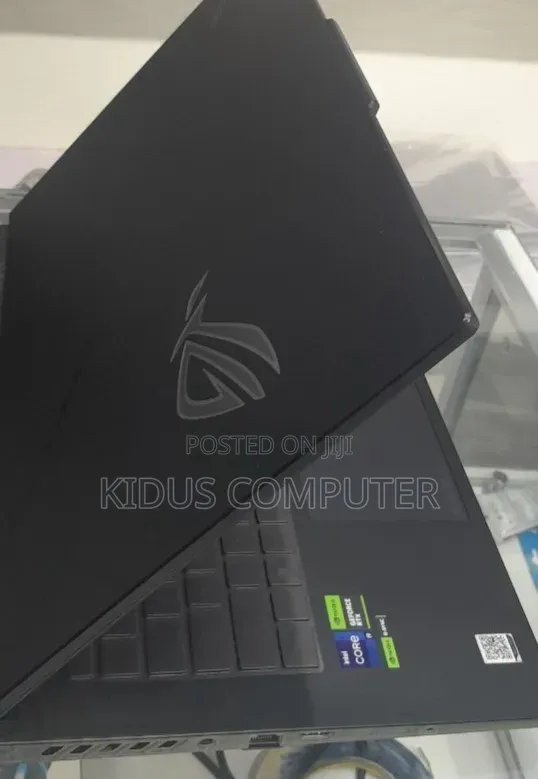 New Laptop Asus ROG Strix G16 G614 16GB Intel Core i9 SSD 1T