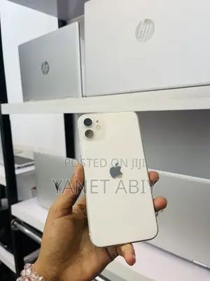 Apple iPhone 11 64 GB White