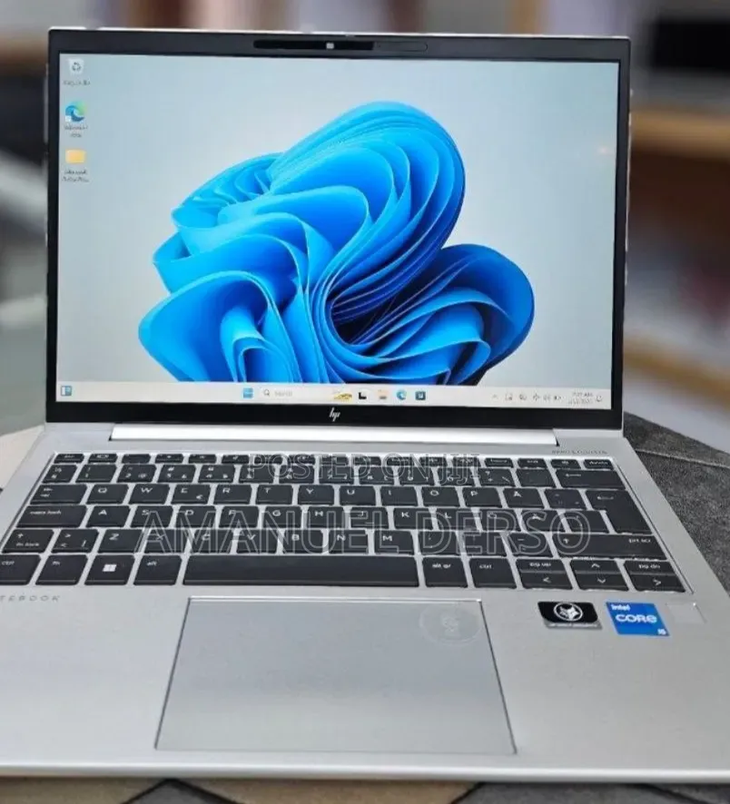 New Laptop HP EliteBook 830 16GB Intel Core i5 SSD 512GB