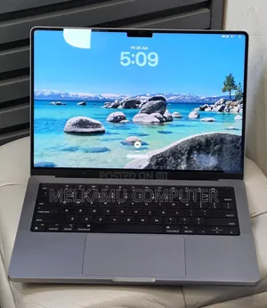 New Laptop Apple MacBook Pro 2021 M1 4GB Apple M1 SSD 512GB