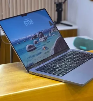 New Laptop Apple MacBook Pro 2021 M1 4GB Apple M1 SSD 512GB