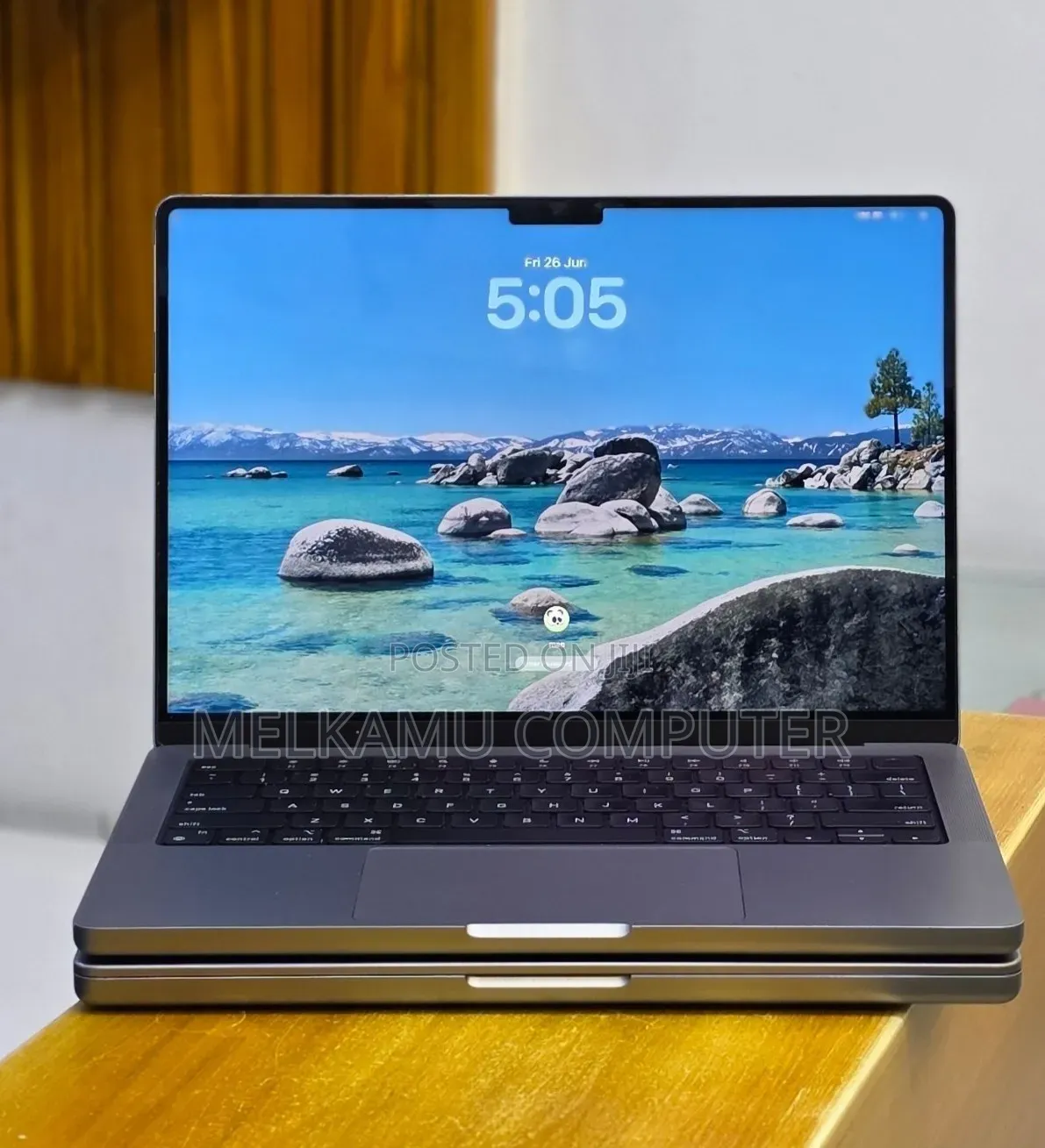 New Laptop Apple MacBook Pro 2021 M1 4GB Apple M1 SSD 512GB