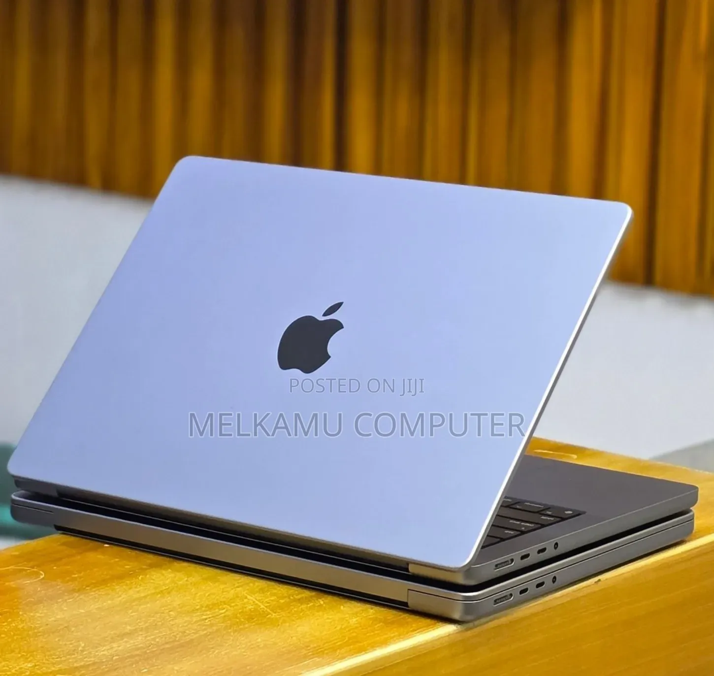 New Laptop Apple MacBook Pro 2021 M1 4GB Apple M1 SSD 512GB