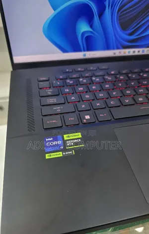 New Laptop Asus ROG Strix G15 16GB Intel Core i9 SSD 1T