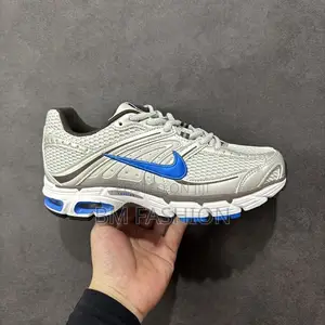Nike Air Max Moto Shoes