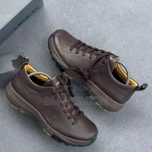 Brown Mens ECCO Low-Top Lightweight Sneakers
