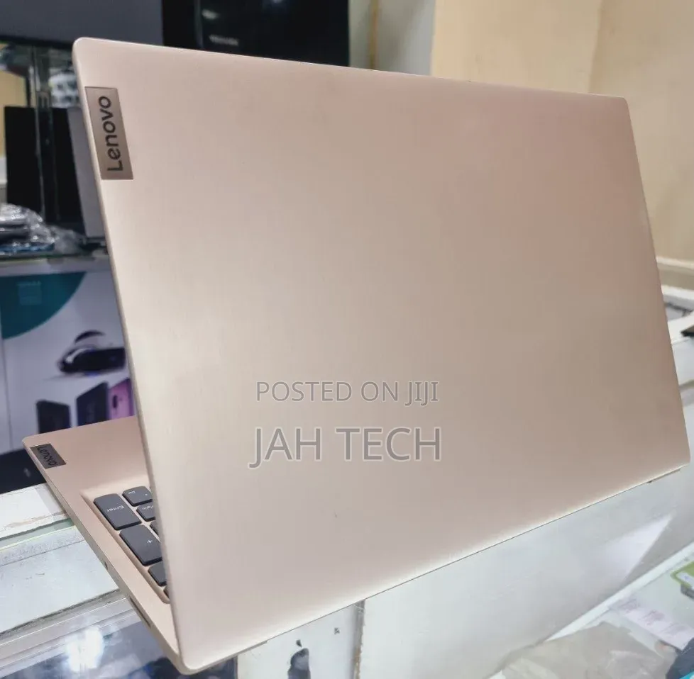New Laptop Lenovo Ideapad 3 8GB Intel Core i3 SSD 256GB