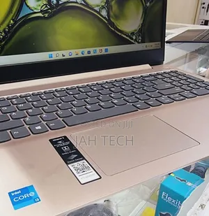 New Laptop Lenovo Ideapad 3 8GB Intel Core i3 SSD 256GB