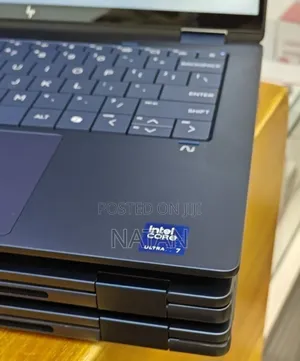 New Laptop HP OmniBook 5 14" 16GB Intel Core Ultra 7 SSD 1T