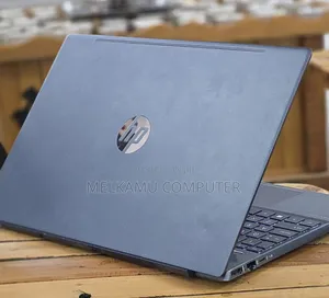 New Laptop HP Pavilion 15 8GB Intel Core i7 HDD 1T