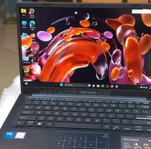 New Laptop Asus VivoBook 15 X505BA 16GB Intel Core i5 SSD 512GB