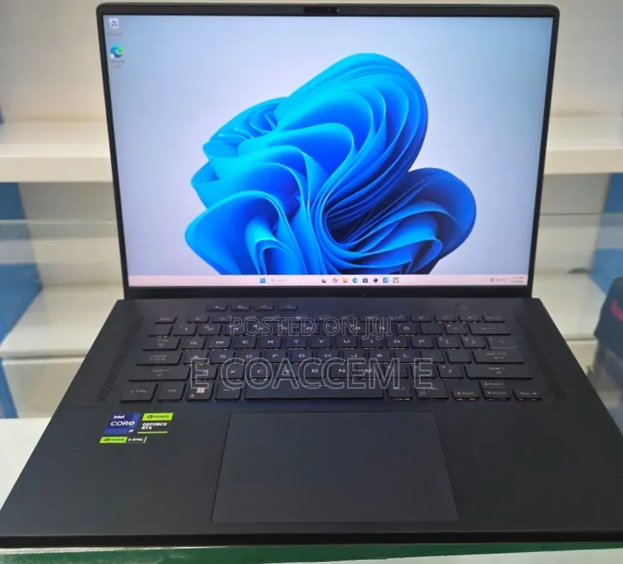 New Laptop Asus 16GB Intel Core i9 SSD 1T