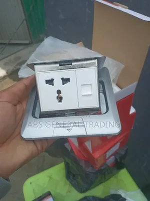 Ground Socket