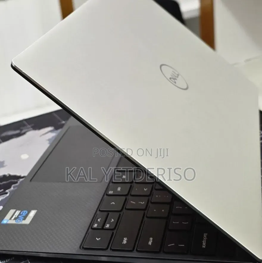 New Laptop Dell XPS 13 16GB Intel Core i7 SSD 512GB
