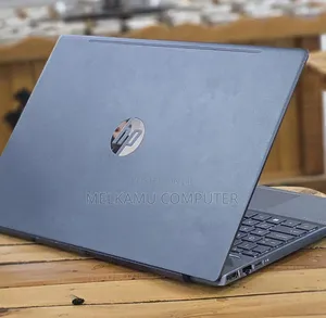 New Laptop HP Pavilion 15 8GB Intel Core i7 HDD 1T
