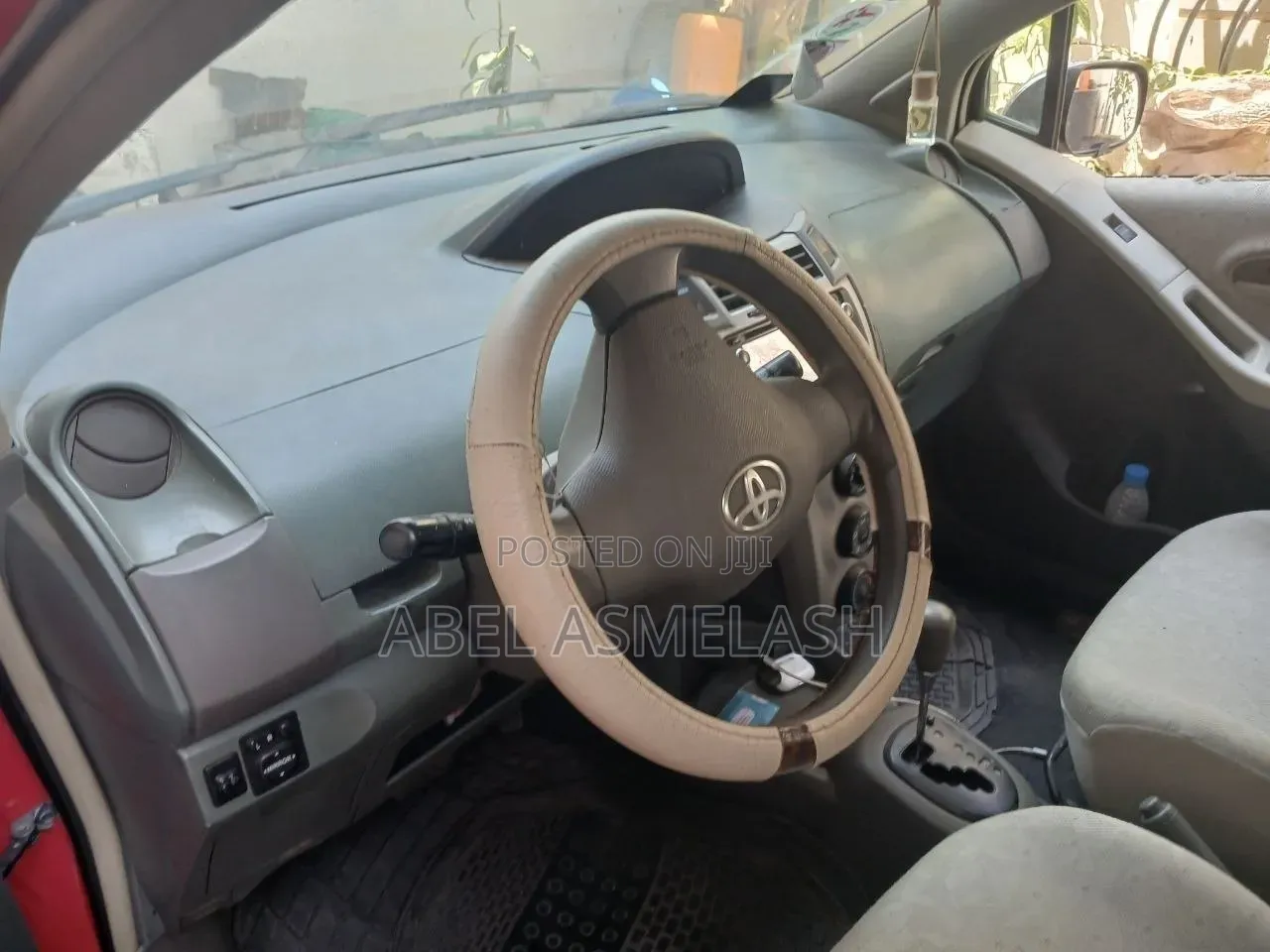 Toyota Yaris 2008 Red