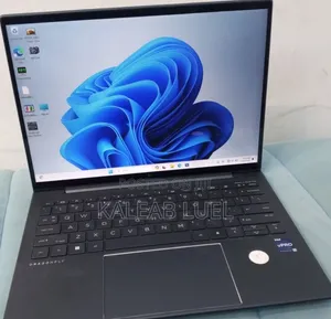 New Laptop HP Dragonfly G3 16GB Intel Core i7 SSD 512GB