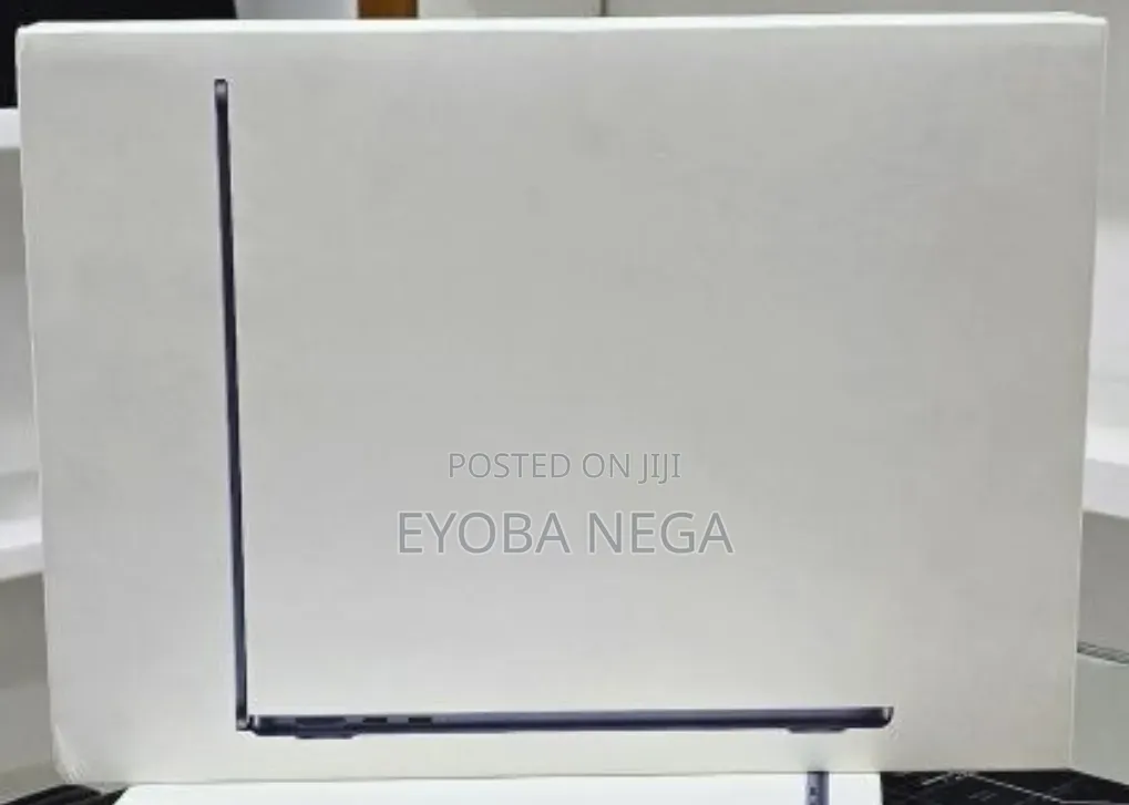New Laptop Apple MacBook Air 2026 M5 16GB Apple M5 SSD 512GB