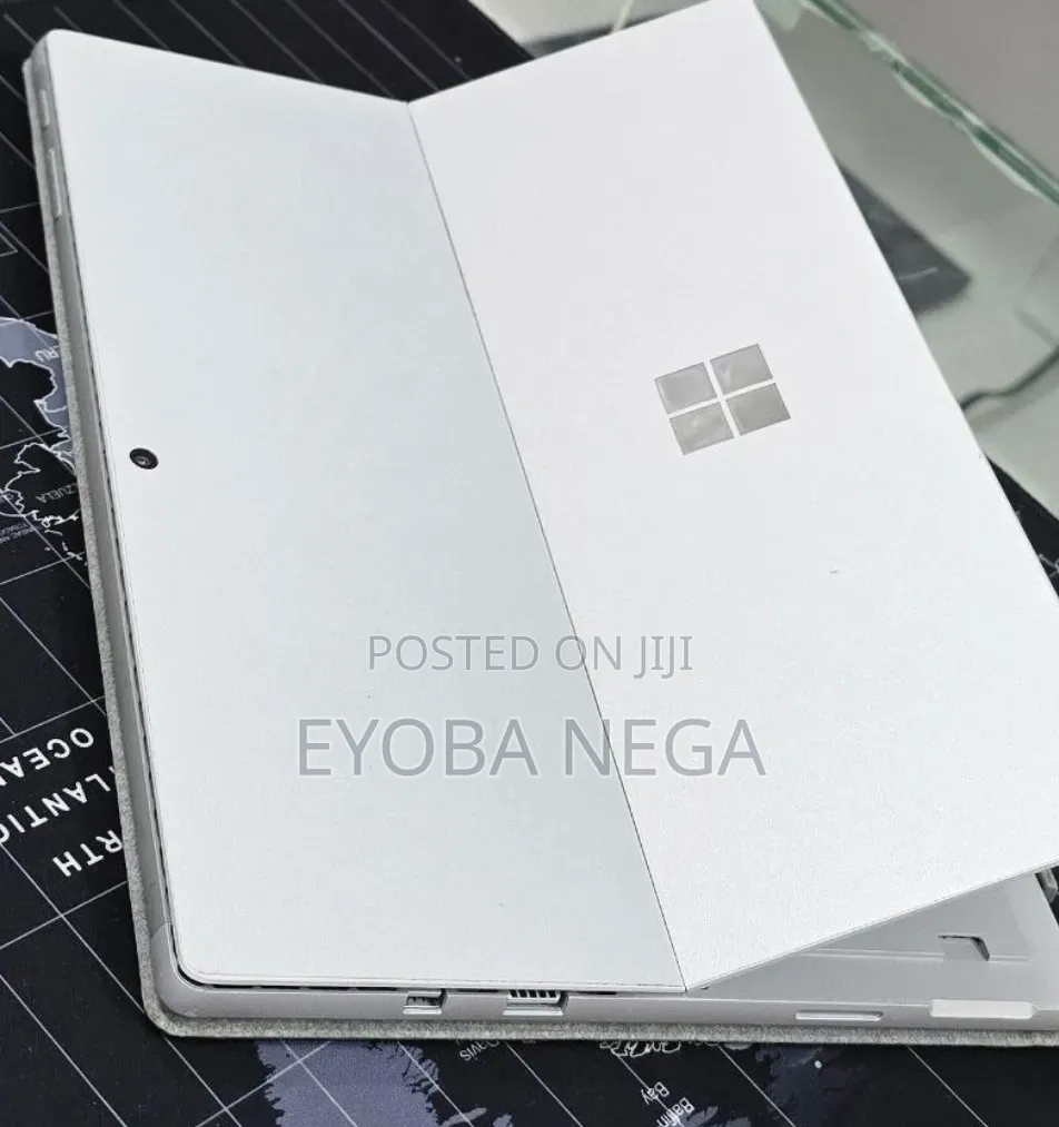 New Laptop Microsoft Surface Pro 7+ 16GB Intel Core i5 SSD 256GB