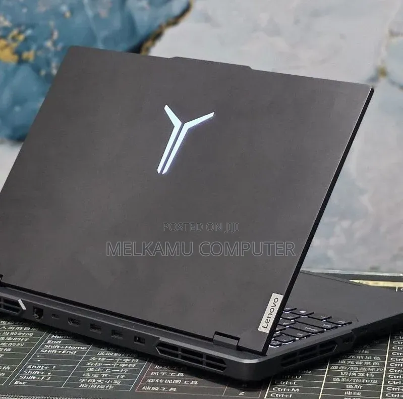 New Laptop Lenovo Legion 9 16GB Intel Core i9 SSD 1T