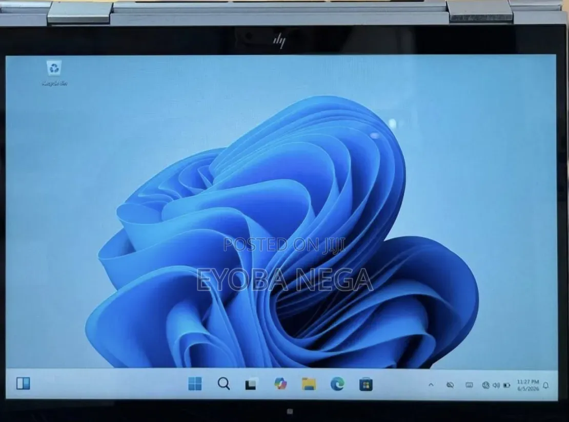 New Laptop HP EliteBook 830 G9 16GB Intel Core i7 SSD 512GB