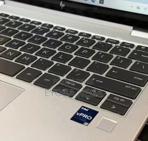 New Laptop HP EliteBook 830 G9 16GB Intel Core i7 SSD 512GB