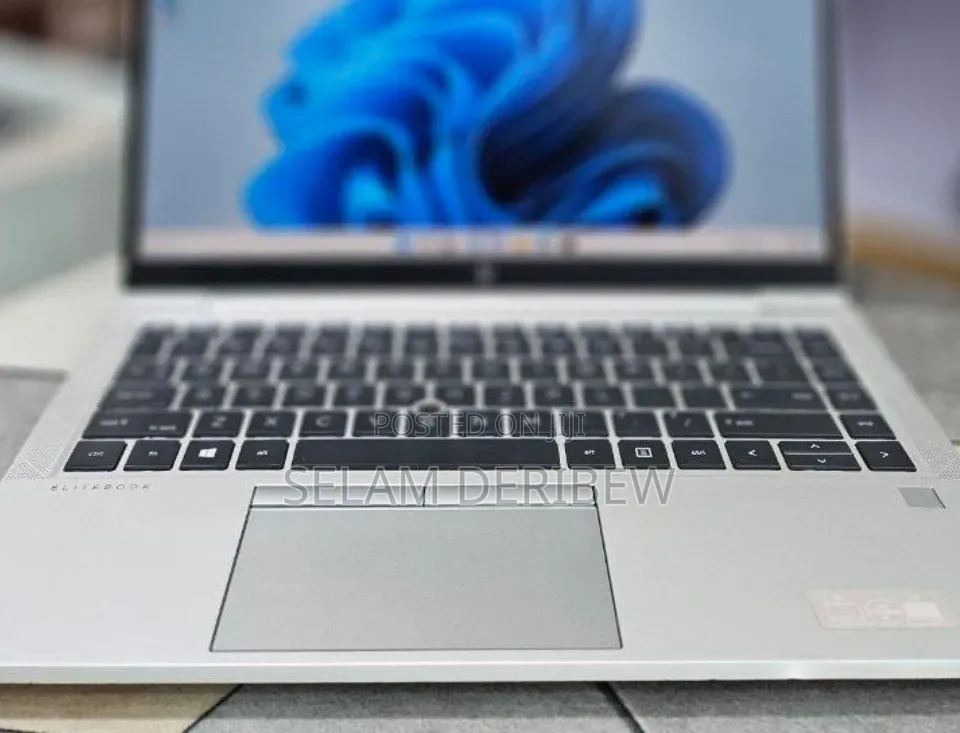 New Laptop HP EliteBook 840 G7 16GB Intel Core i7 SSD 512GB