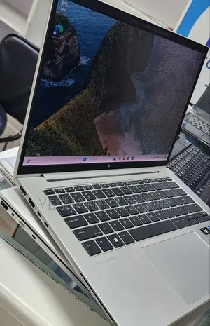 New Laptop HP EliteBook 840 G9 16GB Intel Core i7 SSD 512GB