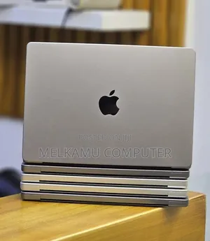 New Laptop Apple MacBook Pro 2021 M1 32GB Apple M1 SSD 512GB