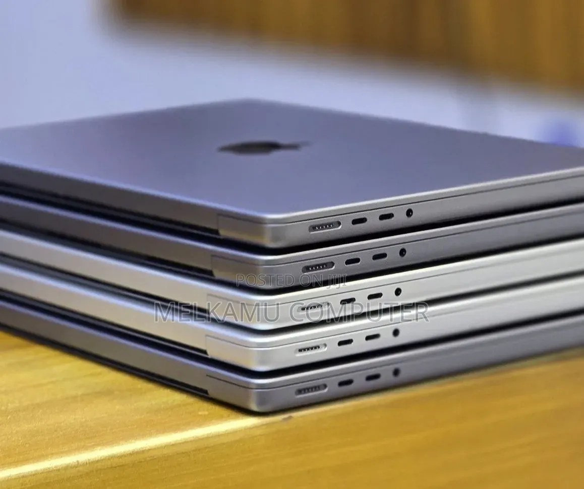 New Laptop Apple MacBook Pro 2021 M1 32GB Apple M1 SSD 512GB