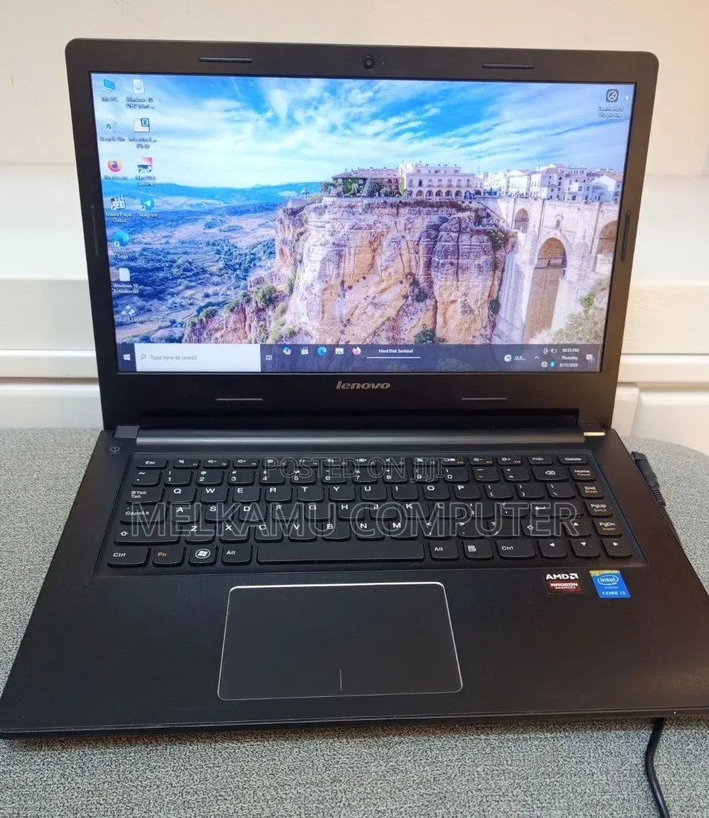 Laptop Lenovo Chromebook C330 8GB Intel Core i3 HDD 500GB