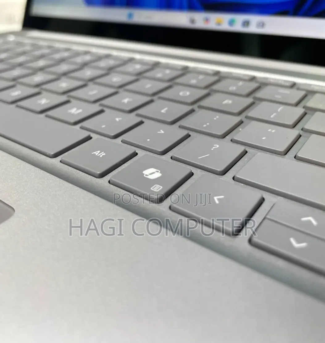 New Laptop HP ZBook 14 32GB Intel Core i9 SSD 512GB