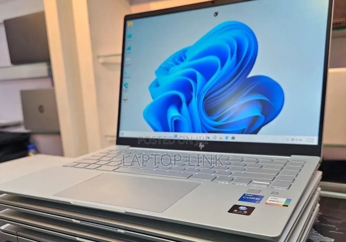 New Laptop HP Pavilion 14 16GB Intel Core i7 SSD 1T