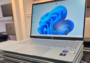 New Laptop HP Pavilion 14 16GB Intel Core i7 SSD 1T