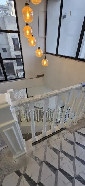 Furnished 7bdrm House in Yeka for sale