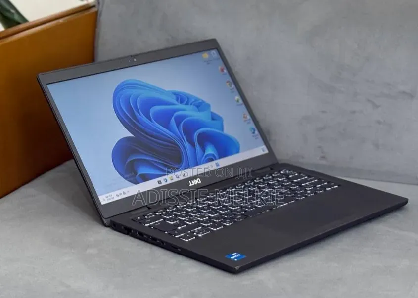 New Laptop Dell Latitude 7420 12GB Intel Core i7 SSD 128GB