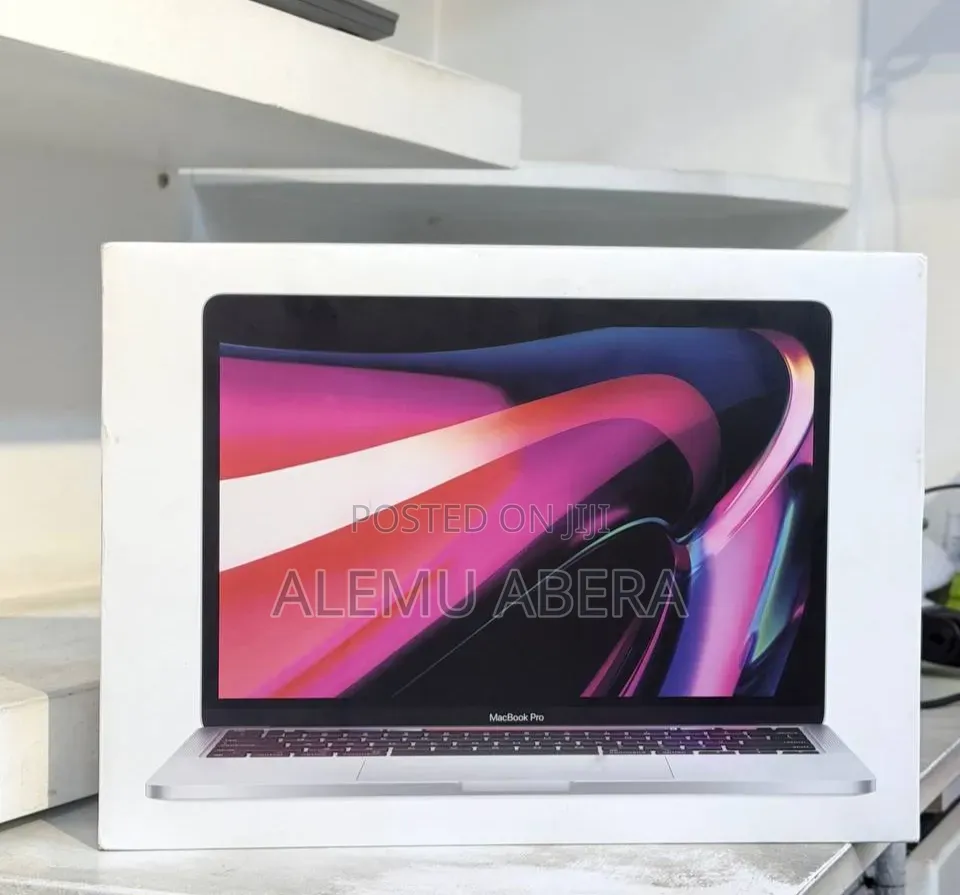 New Laptop Apple MacBook Pro 2020 M1 8GB Apple M1 SSD 512GB