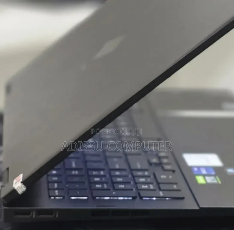 New Laptop HP Omen 16 16GB Intel Core i9 SSD 512GB