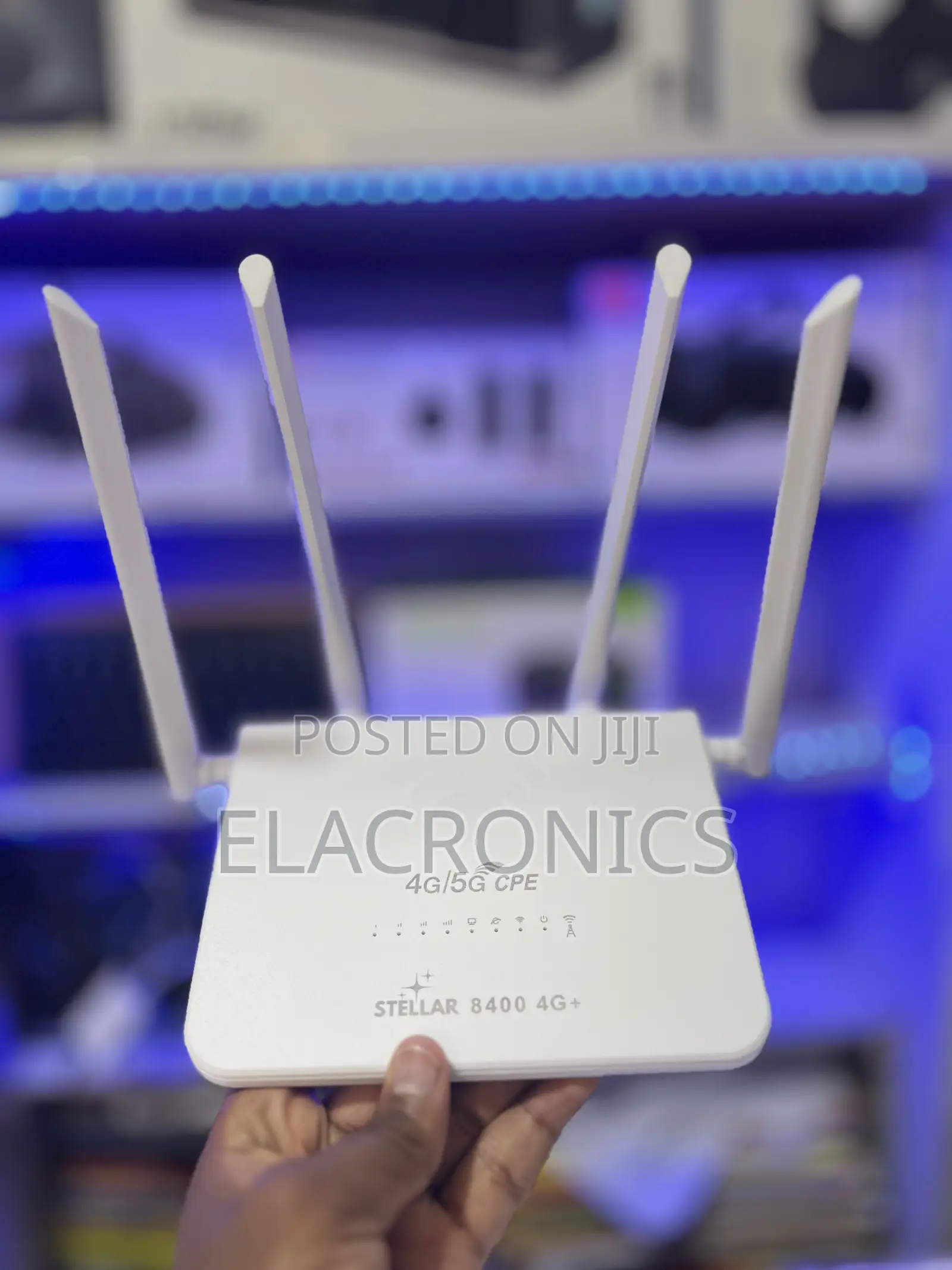 STELLAR 8400 4G+ LTE Wireless Router⁠