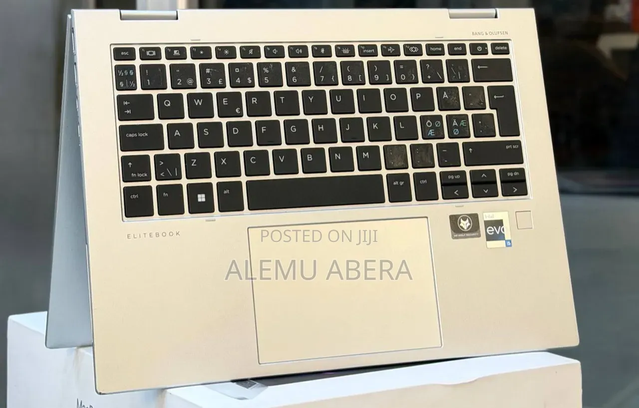 New Laptop HP EliteBook x360 1040 G9 16GB Intel Core i5 SSD 512GB