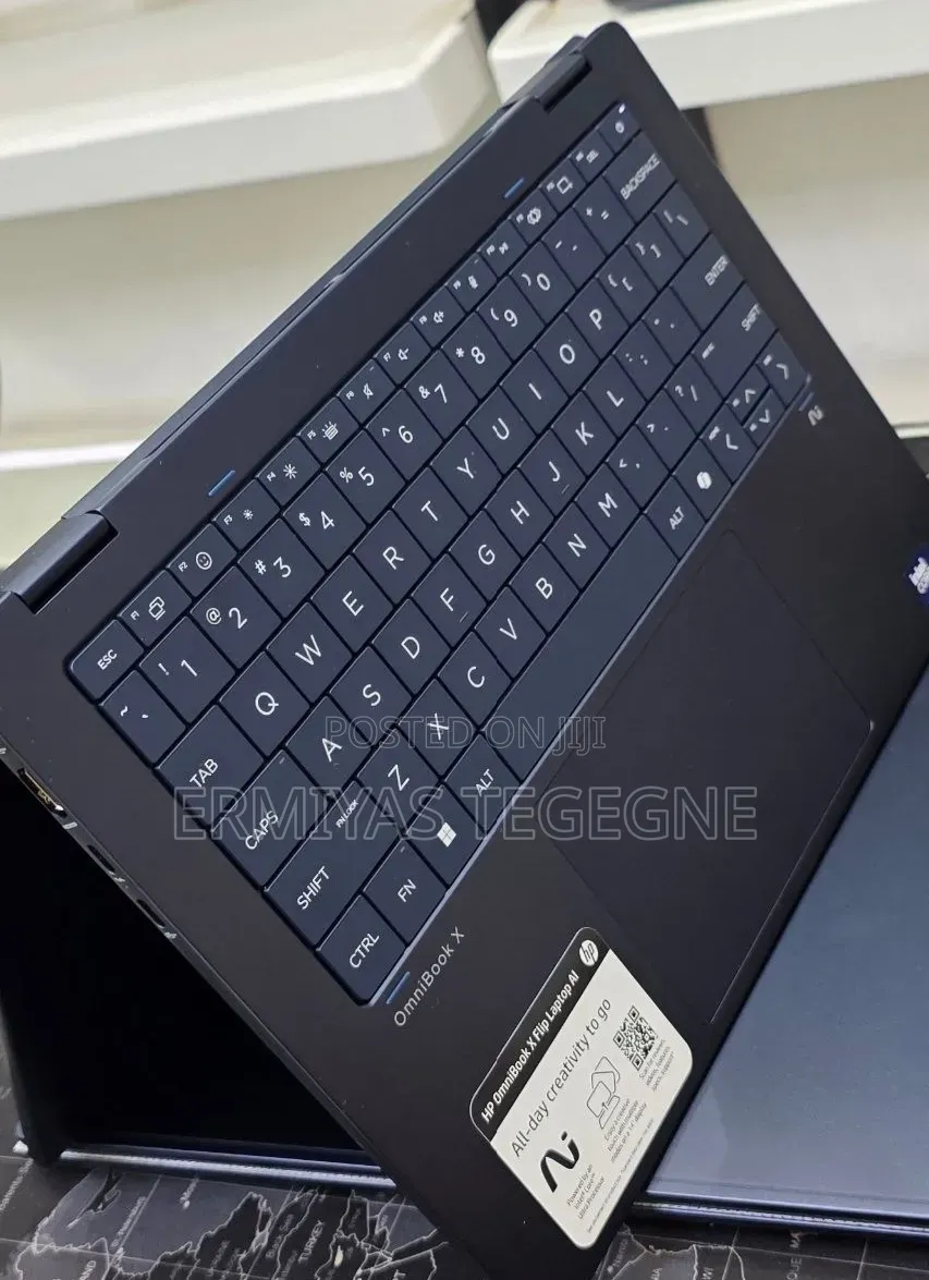 New Laptop HP OmniBook X Flip 14" 16GB Intel Core i7 SSD 1T