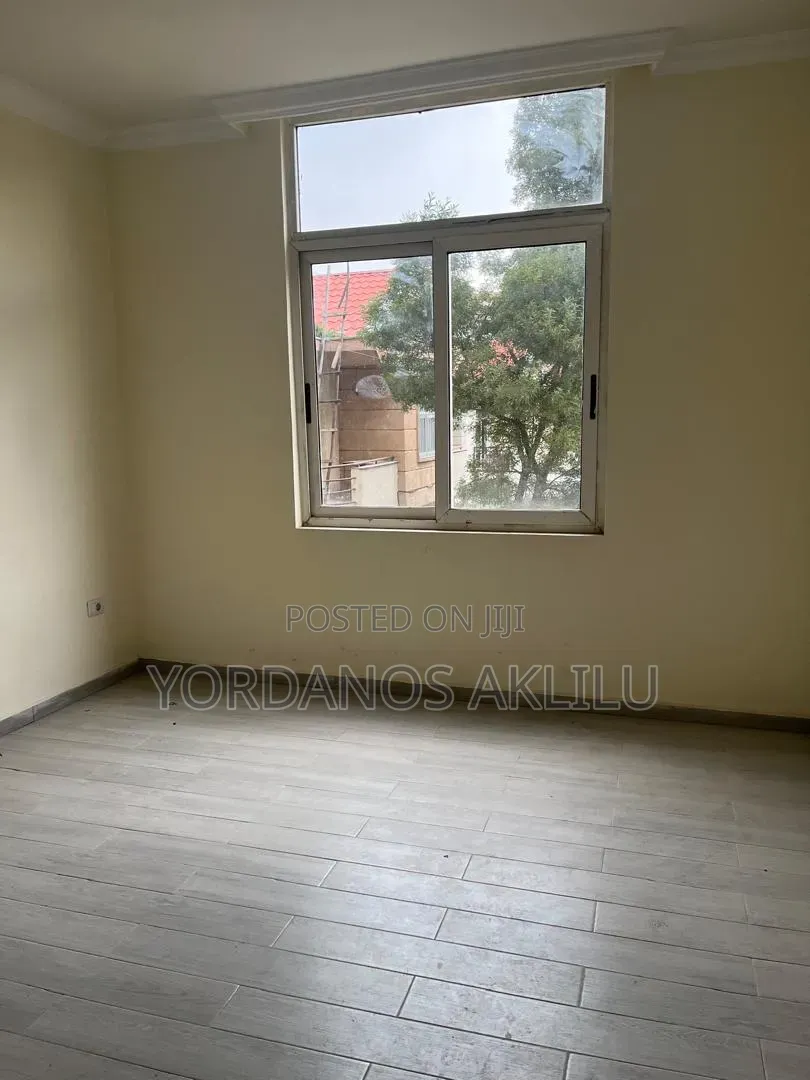 3bdrm Apartment in Nifas Silk-Lafto for sale