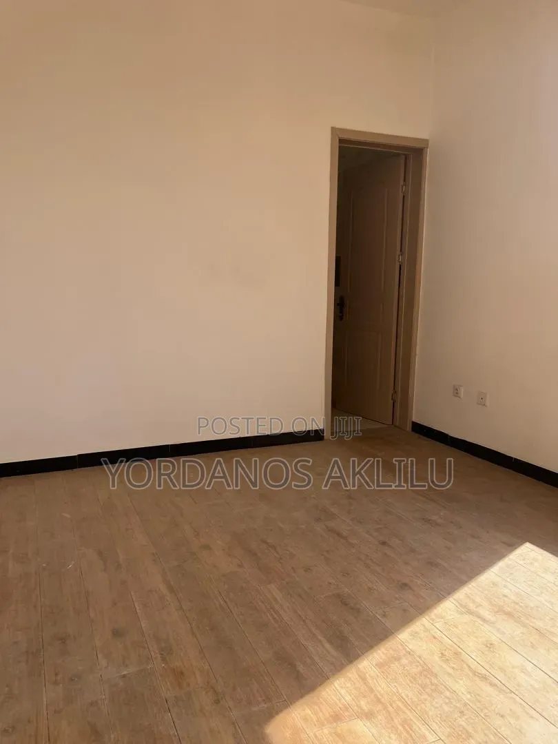 3bdrm Apartment in Nifas Silk-Lafto for sale