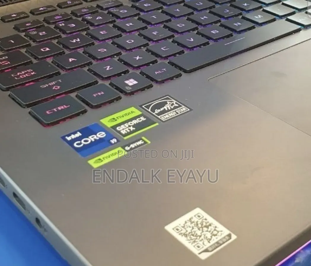 New Laptop Asus ROG Strix G15 16GB Intel Core i9 SSD 1T
