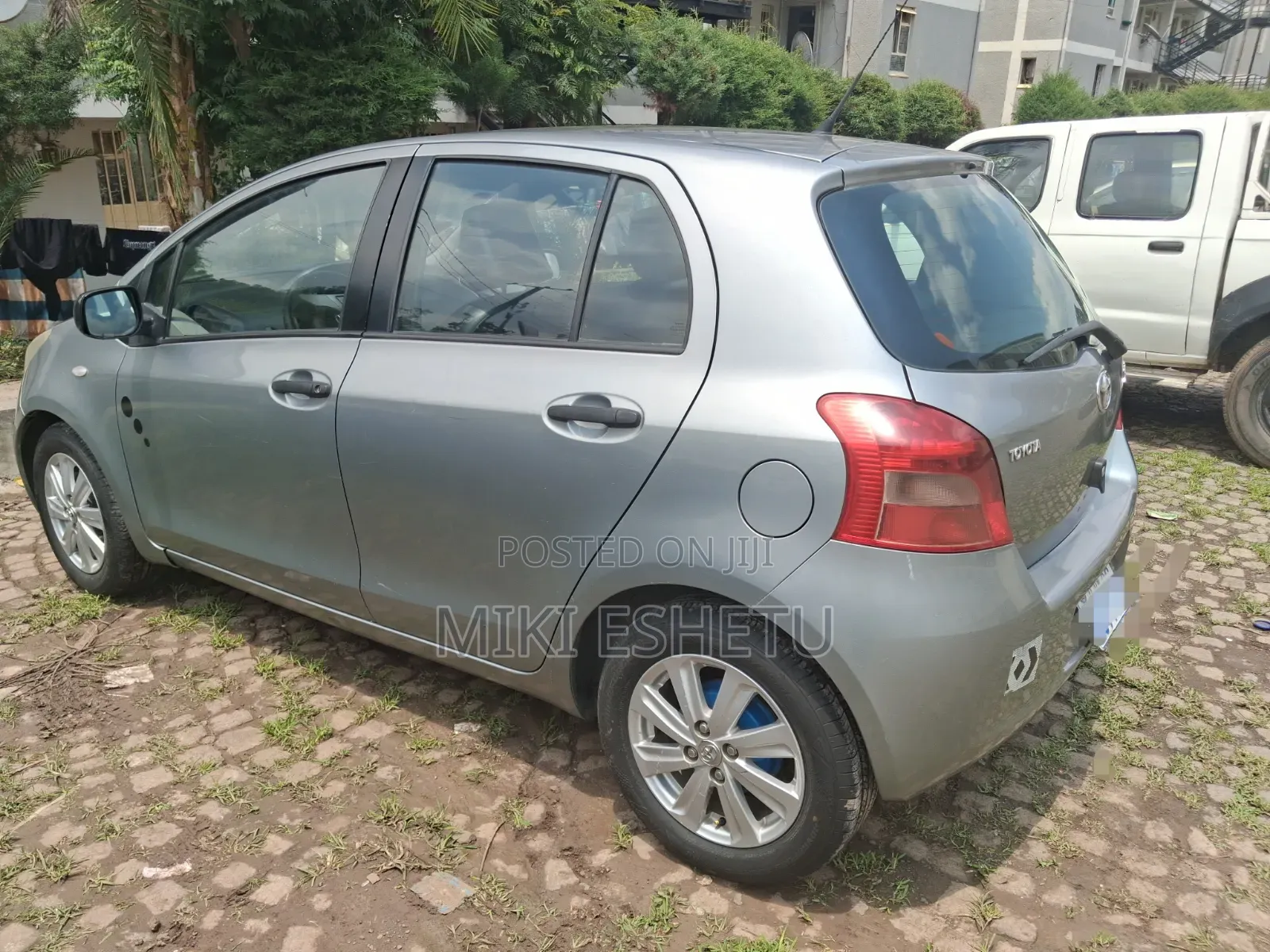 Toyota Yaris 2009 Gray
