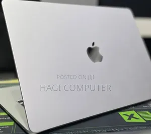 New Laptop Apple MacBook Air 2025 M4 24GB Apple M4 SSD 512GB