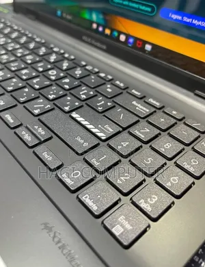 New Laptop Asus Vivobook 15 OLED 16GB AMD Ryzen 5 SSD 512GB