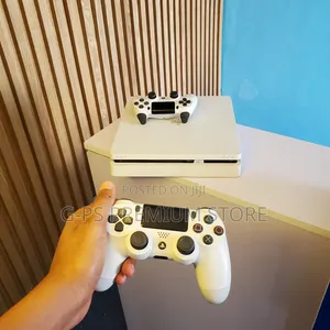 PS4 Slim Updated ለGame Lovers