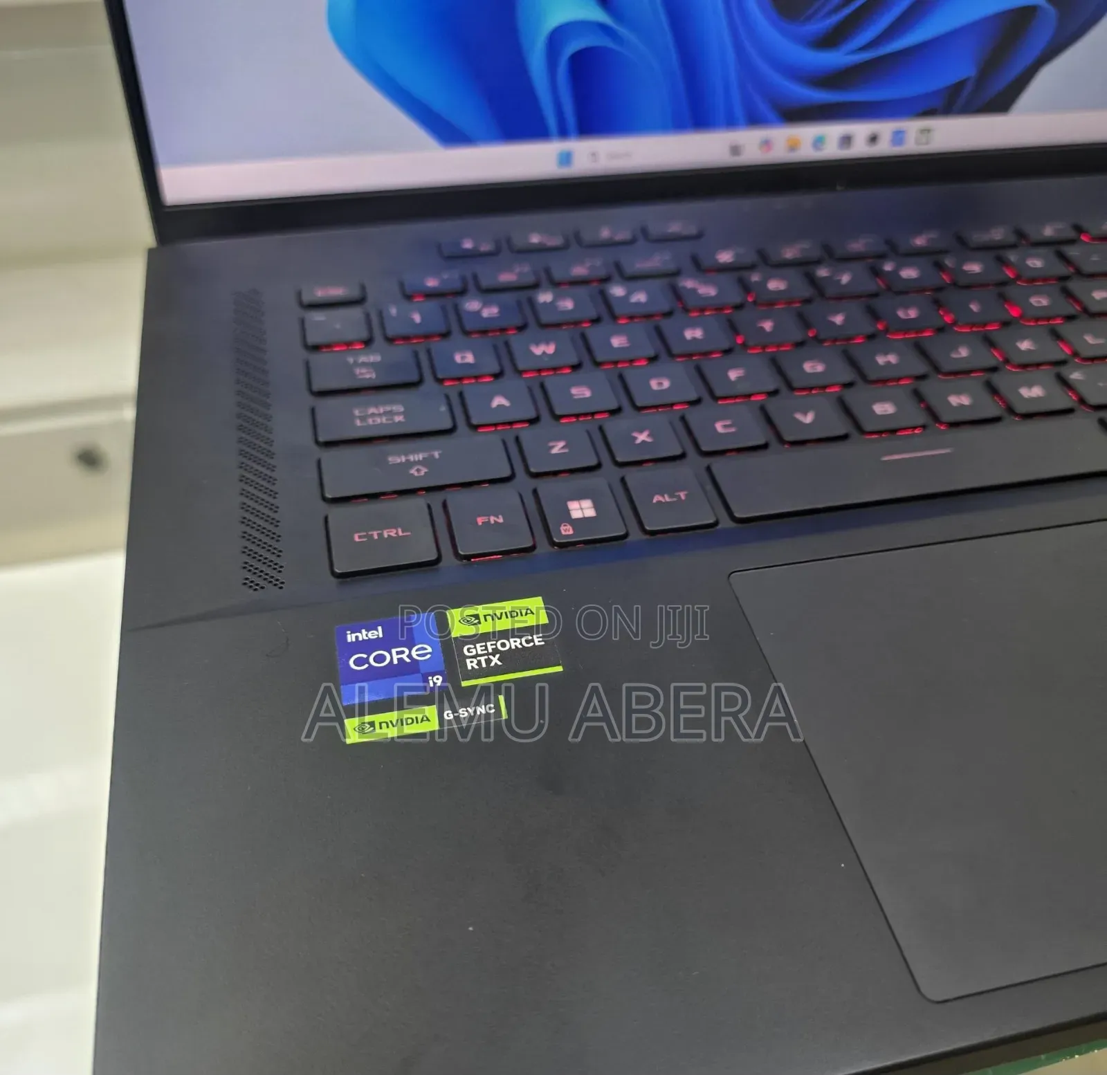 New Laptop Asus ROG Zephyrus G15 16GB Intel Core i9 SSD 1T